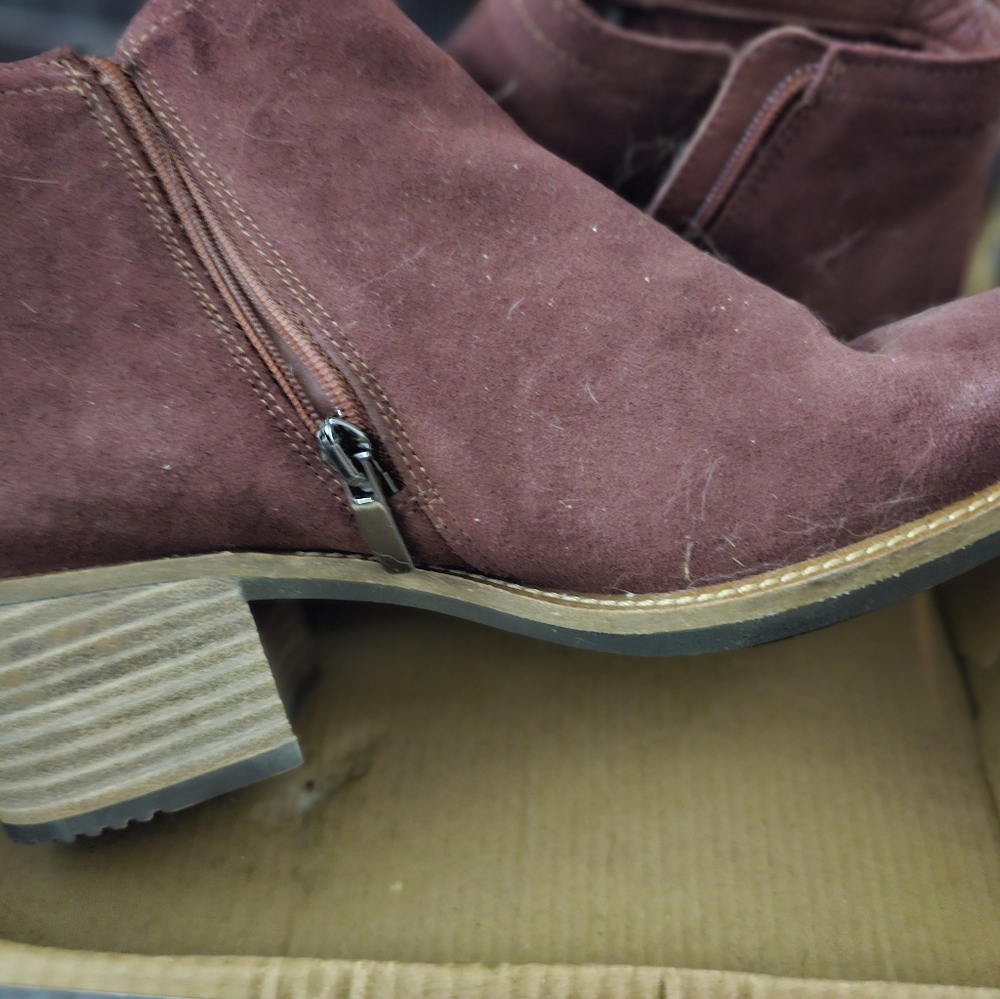 Ecco Boots